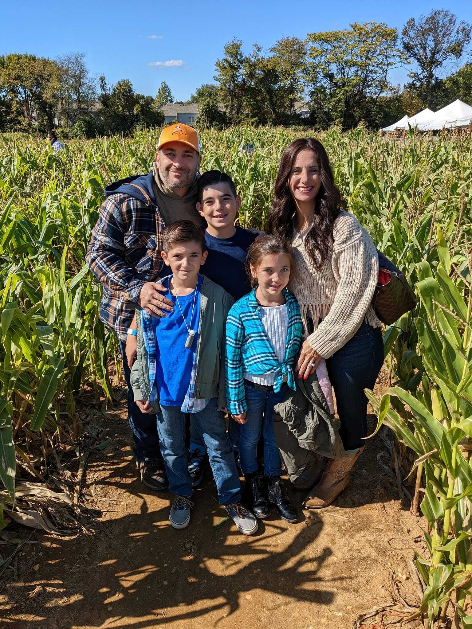 Dogs and Dinos Corn Maze at Von Thun's Farms