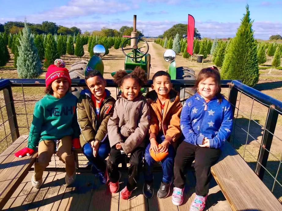 Family fun at Christmas CountryFest